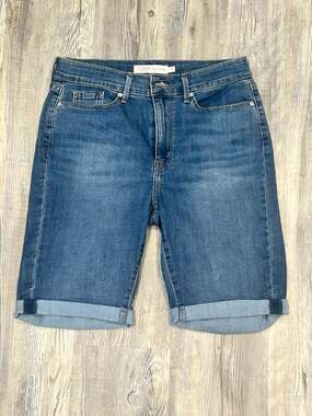 Levi Strauss Signature Women’s Classic Denim